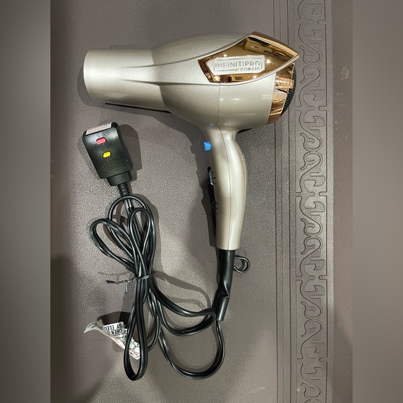 Infiniti PRO By CONAIR Lightweight Hair Dryer - Picture 3 of 9